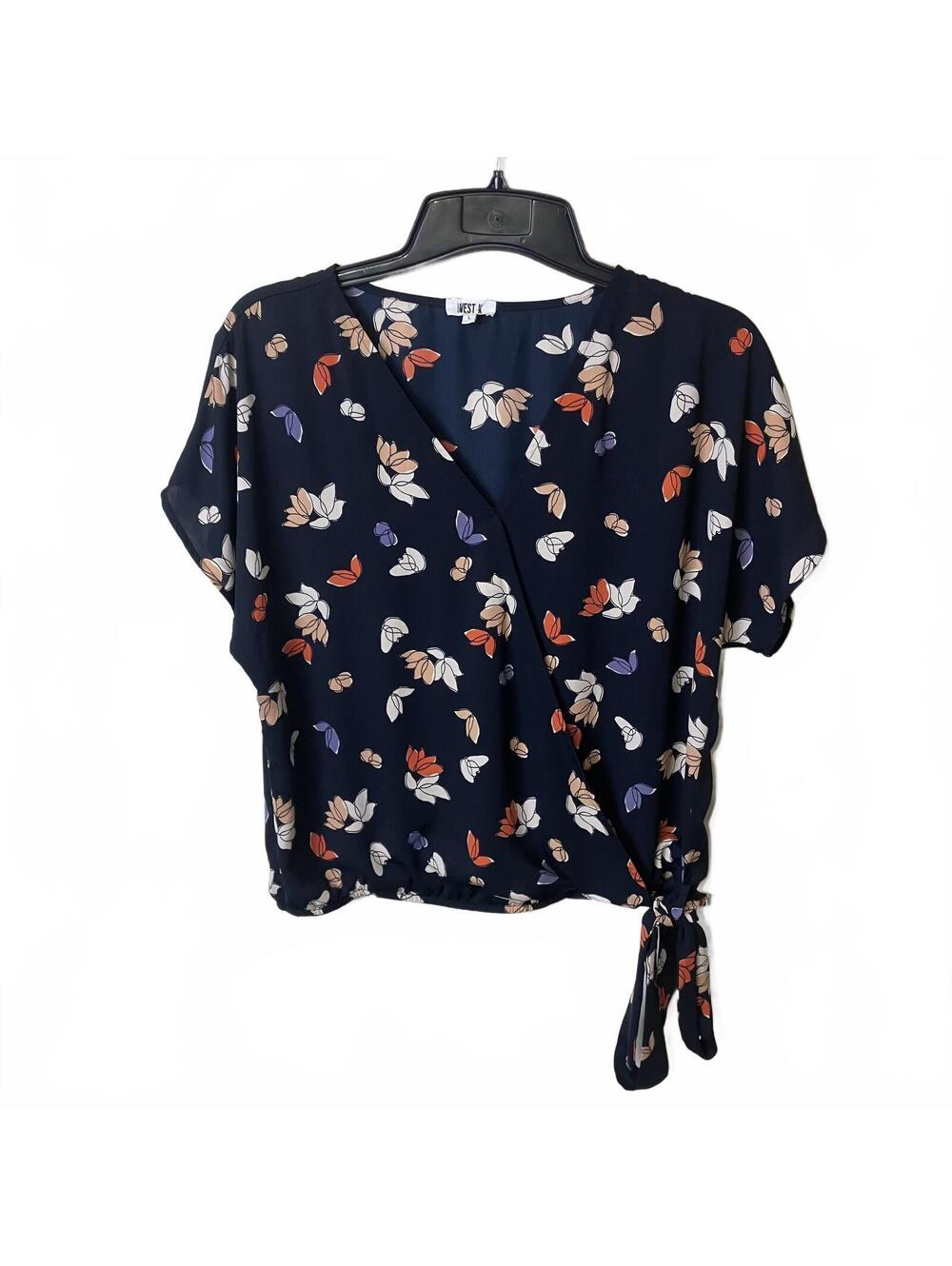 West K Navy Floral Romantic Women's Short Sleeve Wrap Boho Chic Flowy Top Medium